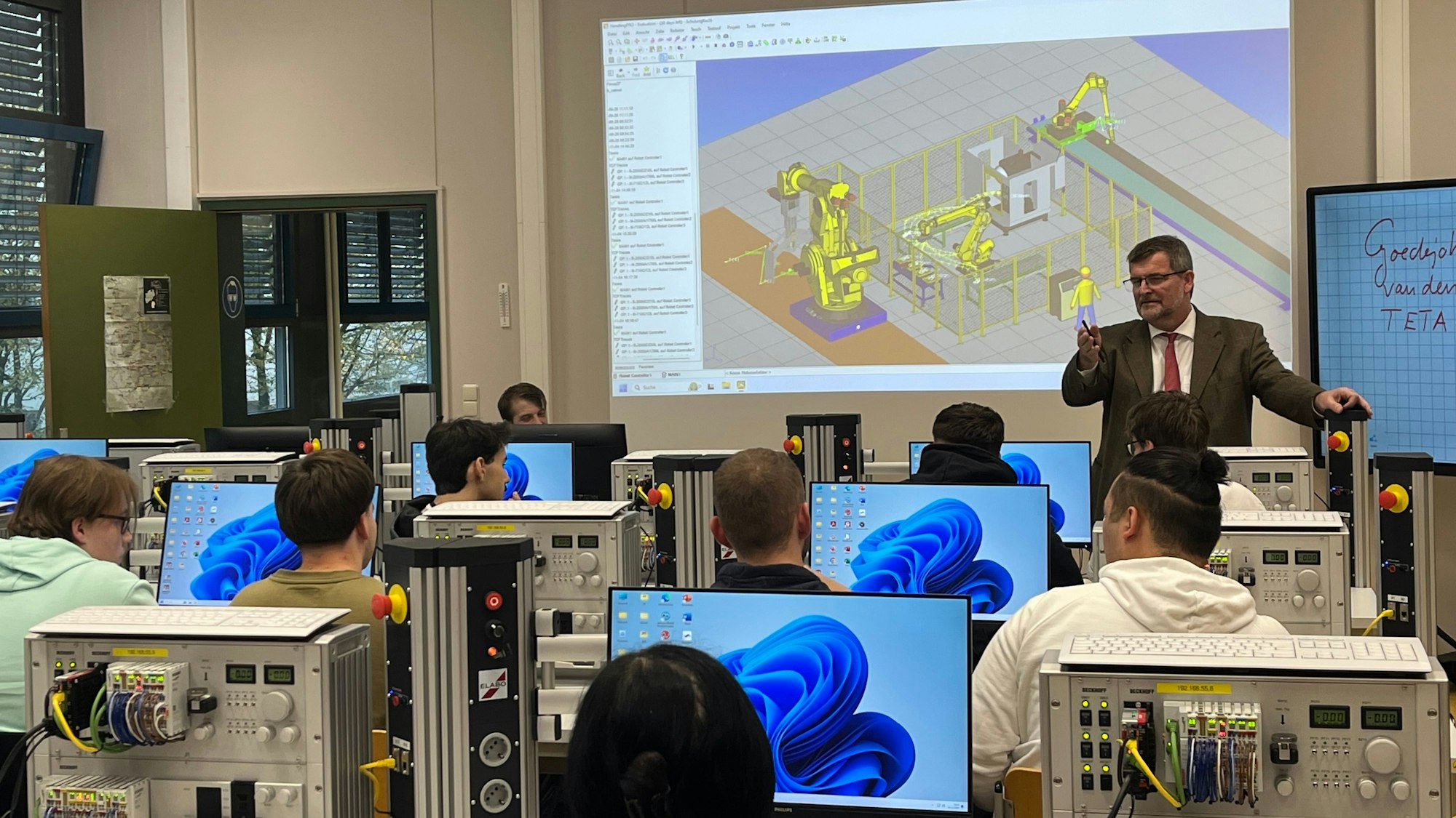 Technikraum einer Schule