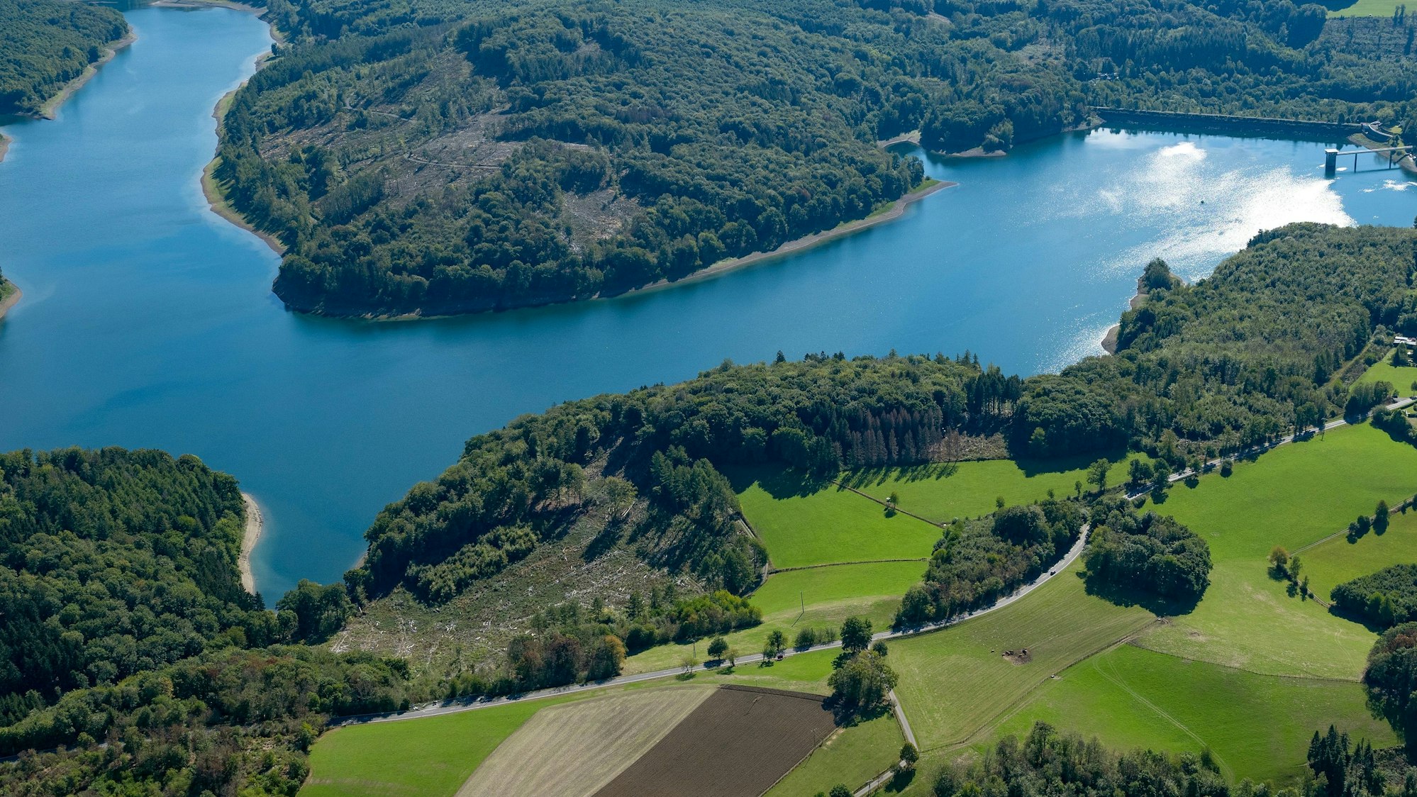 Luftbild der Wiehltalsperre