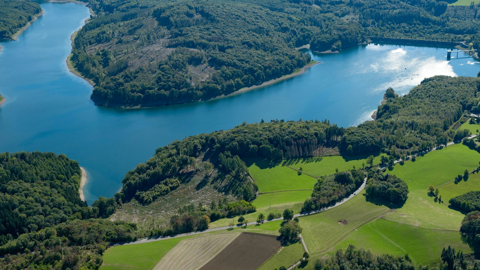 Luftbild von der Wiehltalsperre