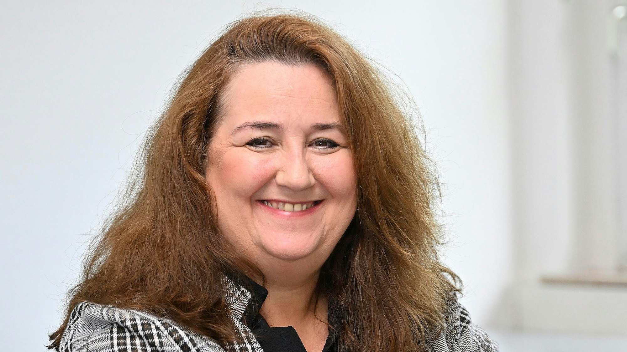 Die Rösrather Bürgermeisterin Bondina Schulze (Grüne) will 2025 als Unabhängige erneut für ihr Amt kandidieren.