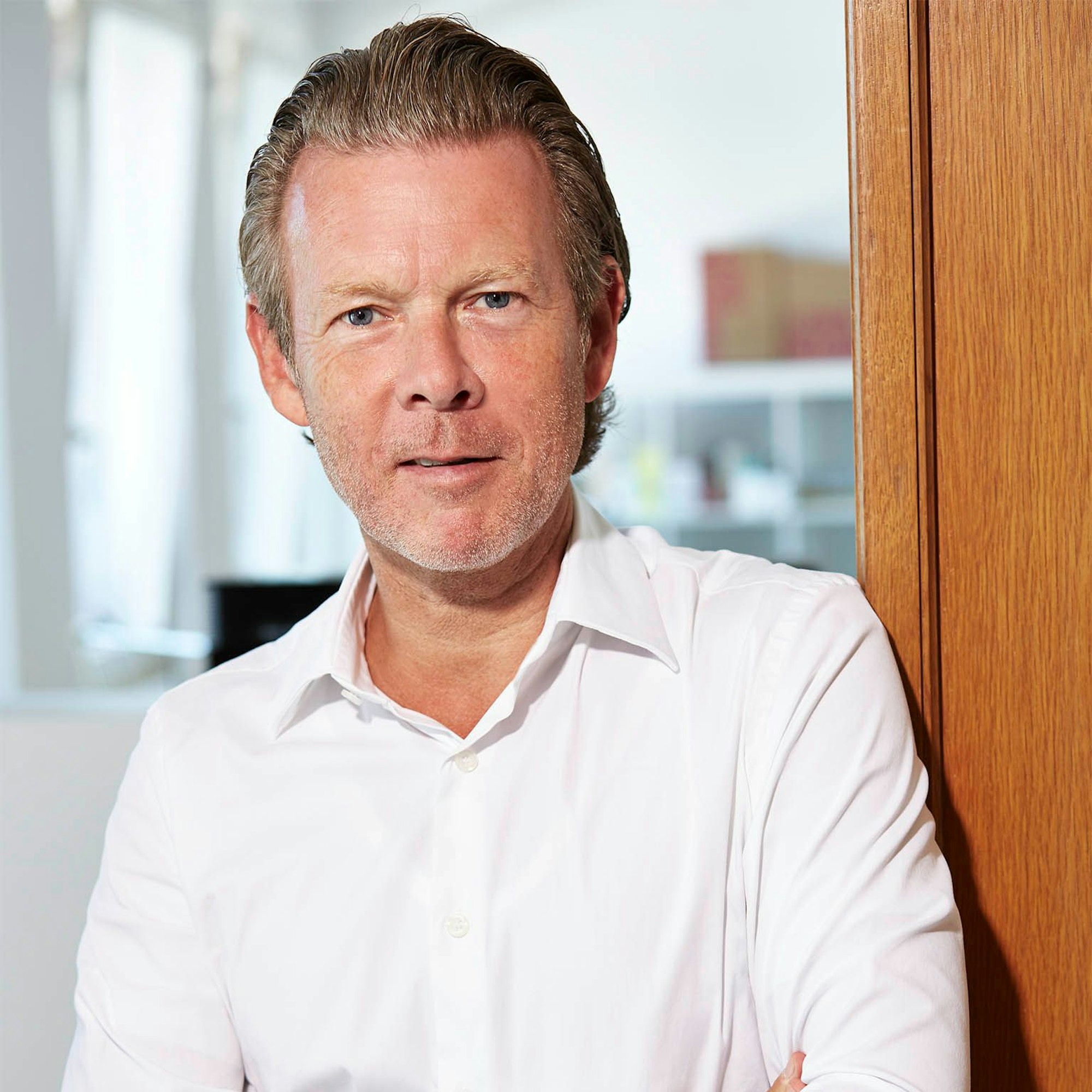 Art Cologne Robert Müller-Grünow, sammelt Kunst seit seiner Jugend, das erste Werk war eine Fotografie von Wolfgang Tillmans für damals 300 Mark. Er ist im Vorstand der Gesellschaft für Moderne Kunst am Museum Ludwig und mitverantwortlich für den „Jungen Ankauf“, der die Sammlung im Ludwig ergänzt.