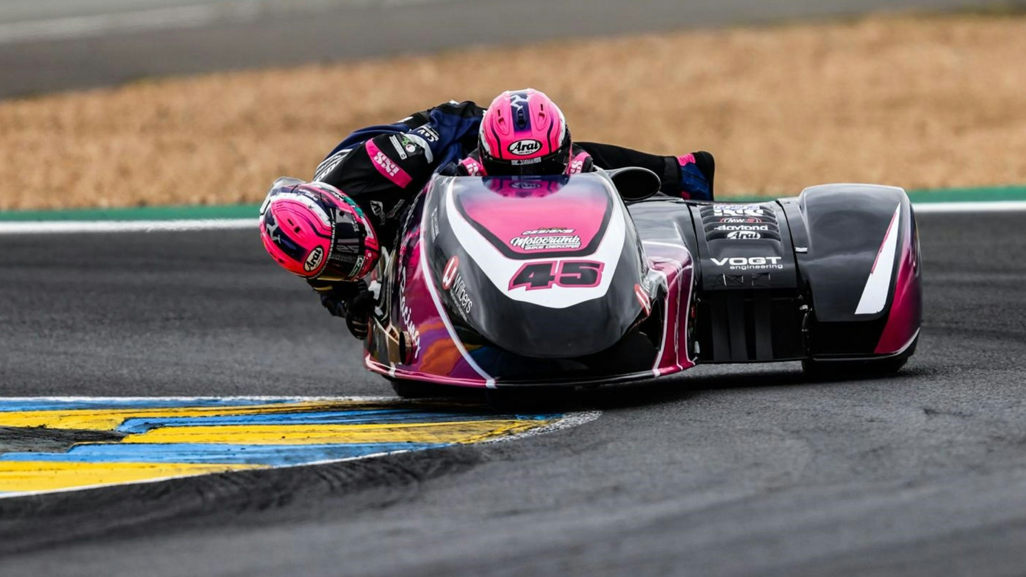 Rennszene aus der Seitenwagen-WM.