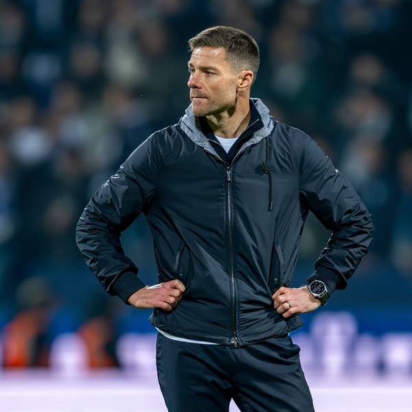 Leverkusens Trainer Xabi Alonso hat mit seiner Mannschaft in diesem Jahr noch schwierige Aufgaben zu lösen. Eine Verletzung von Top-Stürmer Victor Boniface wäre in dieser Phase extrem bitter für die Werkself.