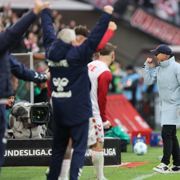 Schlusspfiff in Köln: Der FC um Trainer Gerhard Struber hat am Samstag gegen Fürth einen außerordentlich wichtigen Sieg gefeiert.