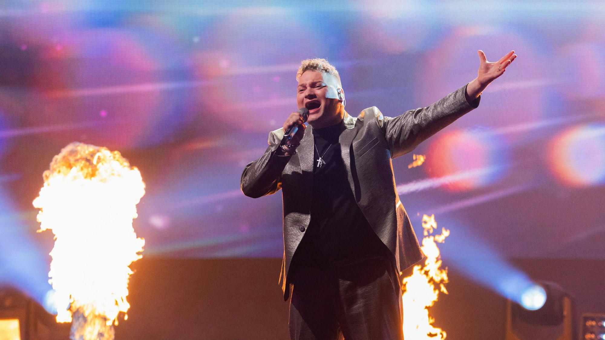 Große Stimme, große Karriere? Christian Jährig steht im Finale der RTL Castingshow „Deutschland sucht den Superstar“ im Coloneum auf der Bühne.