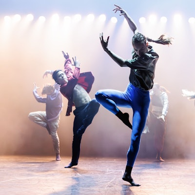 Contemporary Dance © Jeanette Bak
Hofesh Shechter