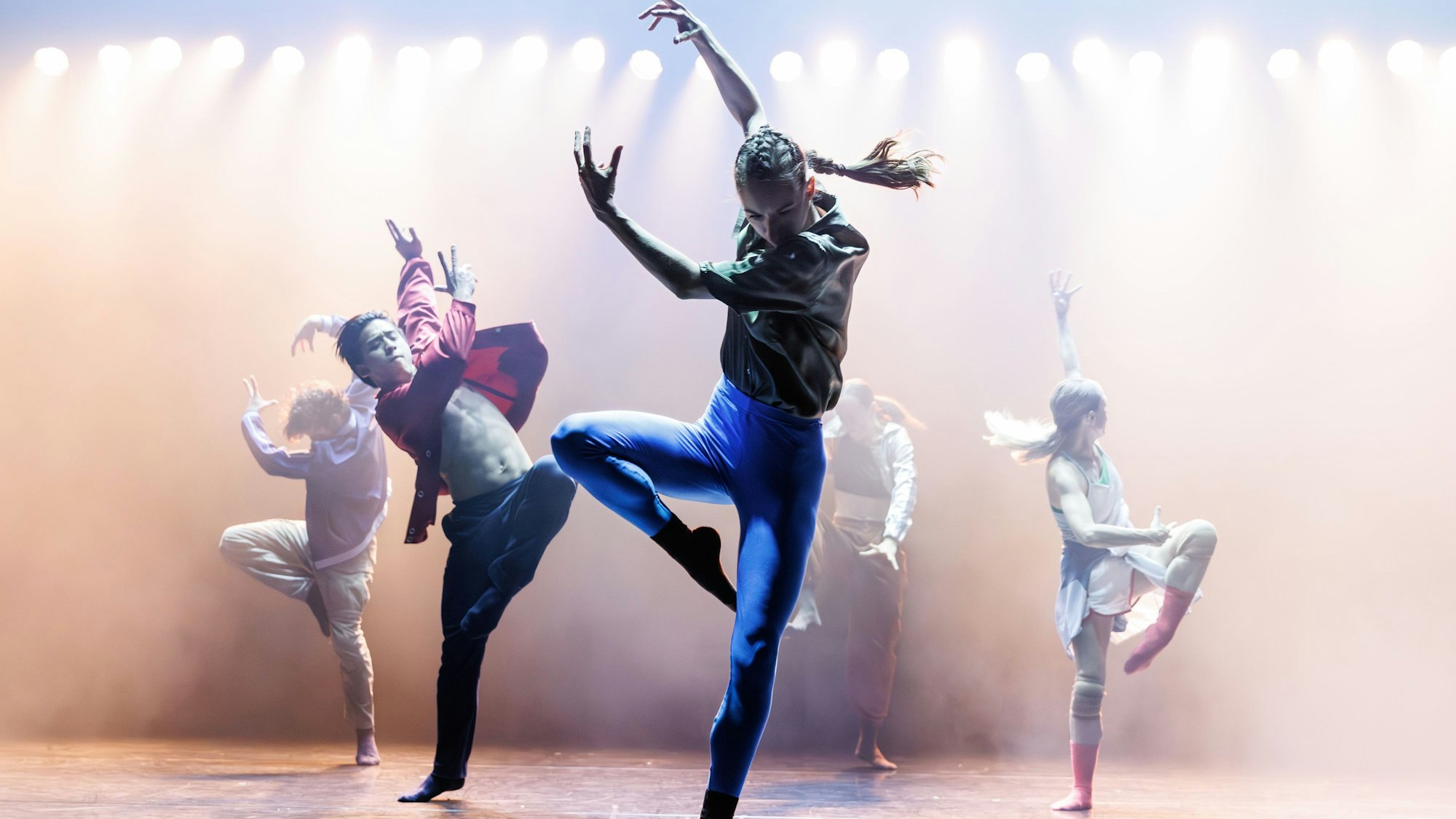 Contemporary Dance © Jeanette Bak
Hofesh Shechter