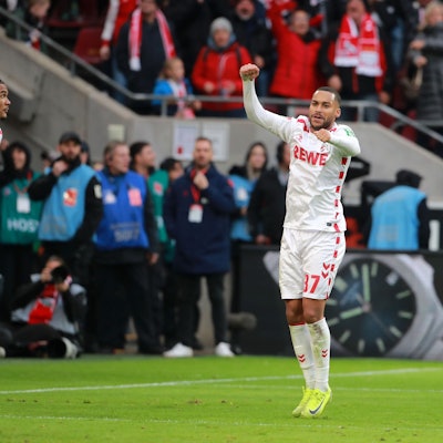 1. FC Köln vs. Greuther Fürth, 12. Spieltag, 09.11.2024, 13.00 Uhr, Kölner Jubel nach dem Tor zum 1:0, Linton Maina (1. FC Köln), Bild: Herbert Bucco