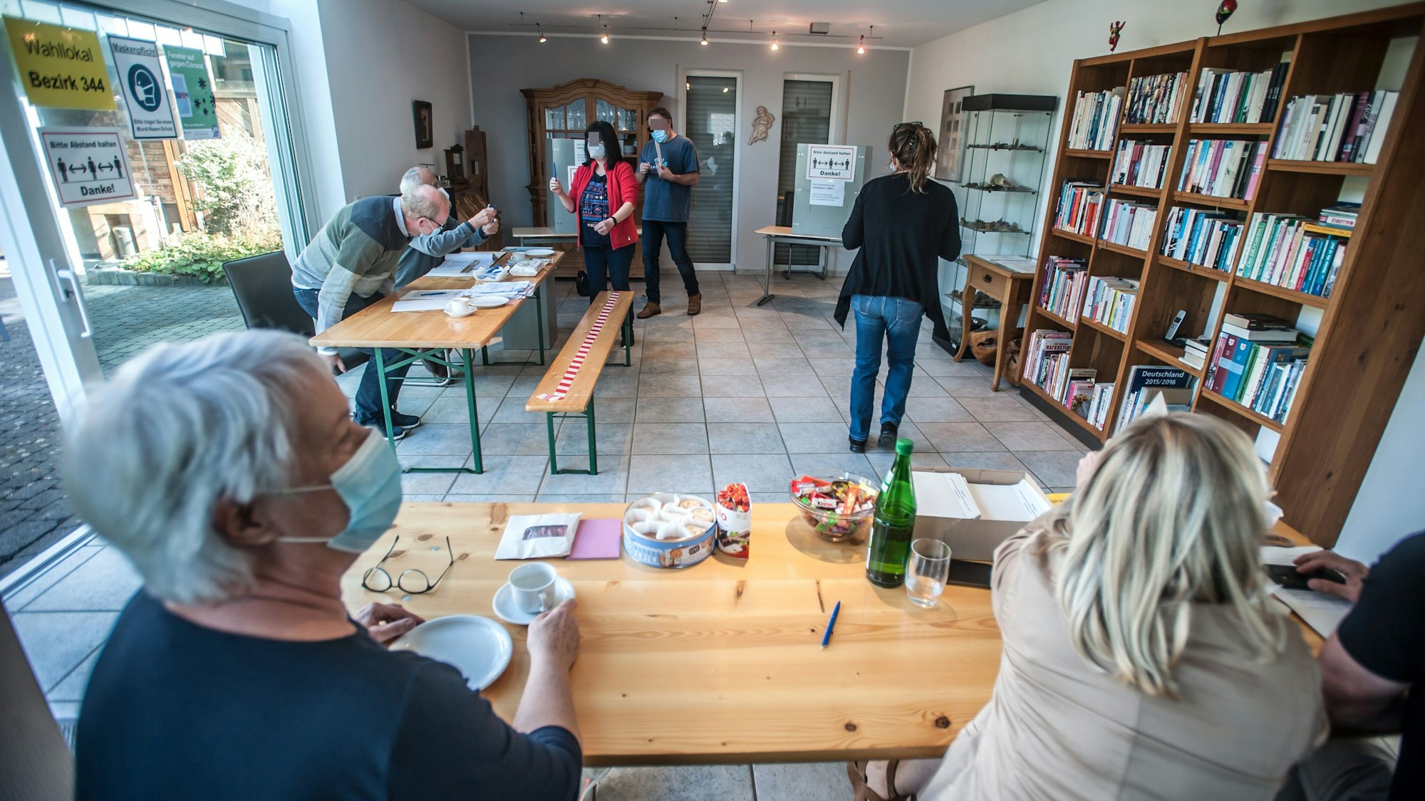 Bundestagswahl 2021: Damals gab es ein Wohnzimmer-Wahllokal in der Neuenhausgasse.