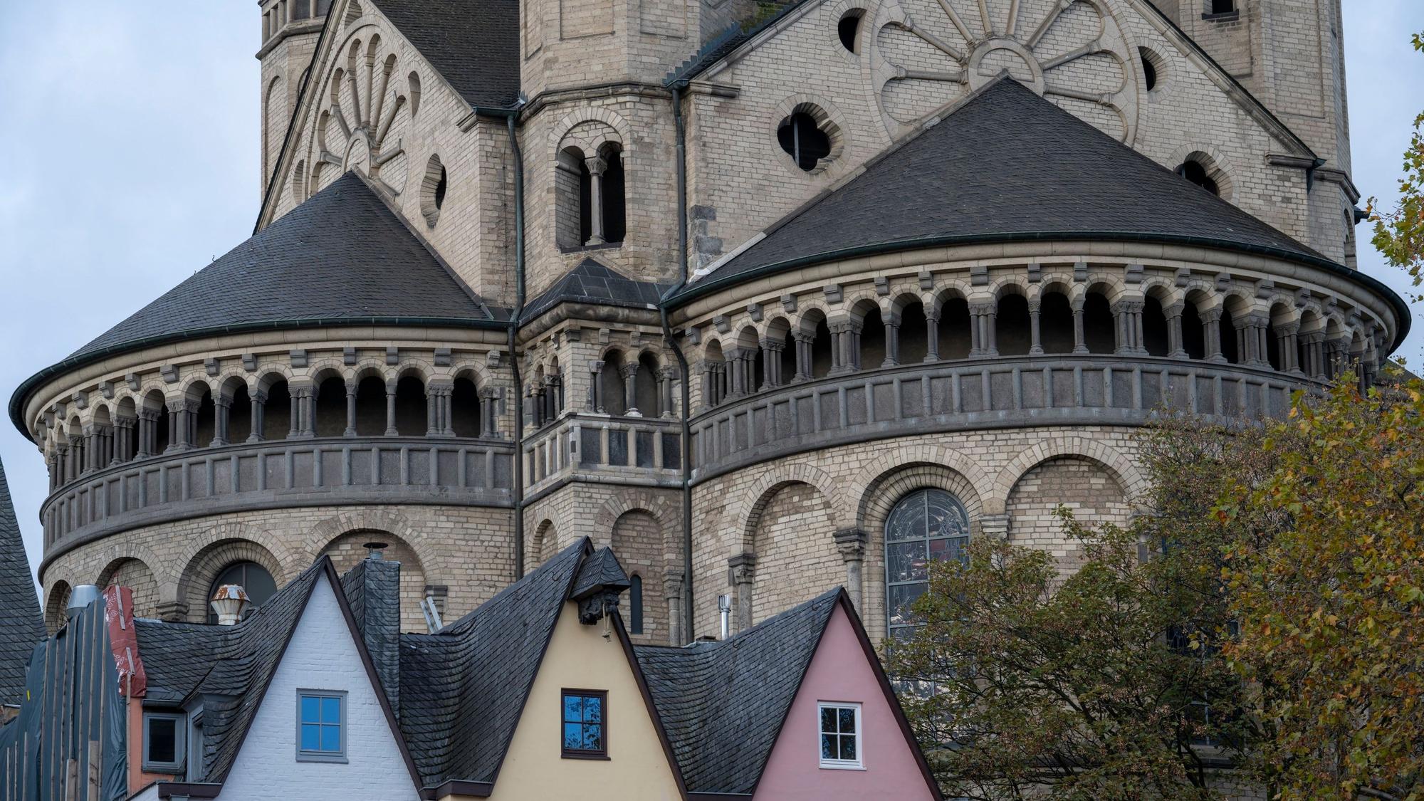 12.11.2024, Köln: Die Kirche Groß St. Martin soll saniert werden. Foto: Uwe Weiser