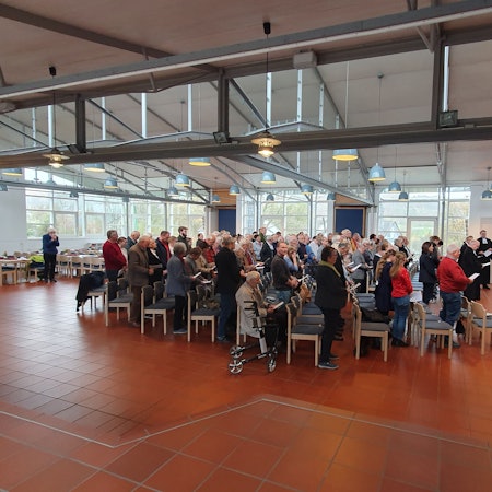Ein Gottesdienst mit Posaunenchor.