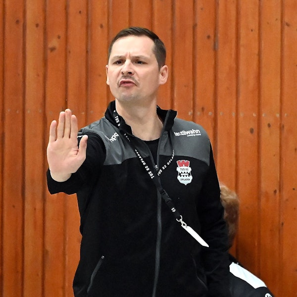 01.11.2024, Handball-Bergische Panther-TuS Opladen
TR: Stefan Scharfenberg (Opladen)
Foto: Uli Herhaus