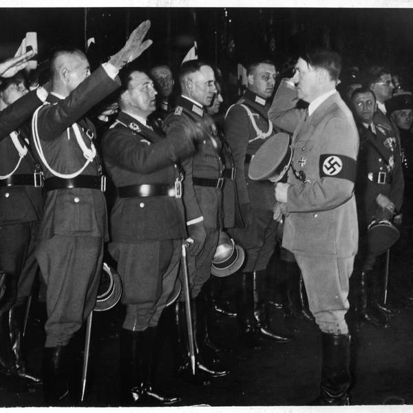 Hitler trifft Vertreter der Wehrmacht in Köln