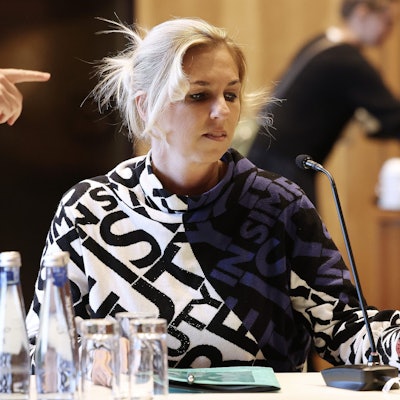 Daniela Lesmeister, Staatssekretärin im Innenministerium von Nordrhein-Westfalen, bei der Anhörung im Sitzungssaal des Landtags.