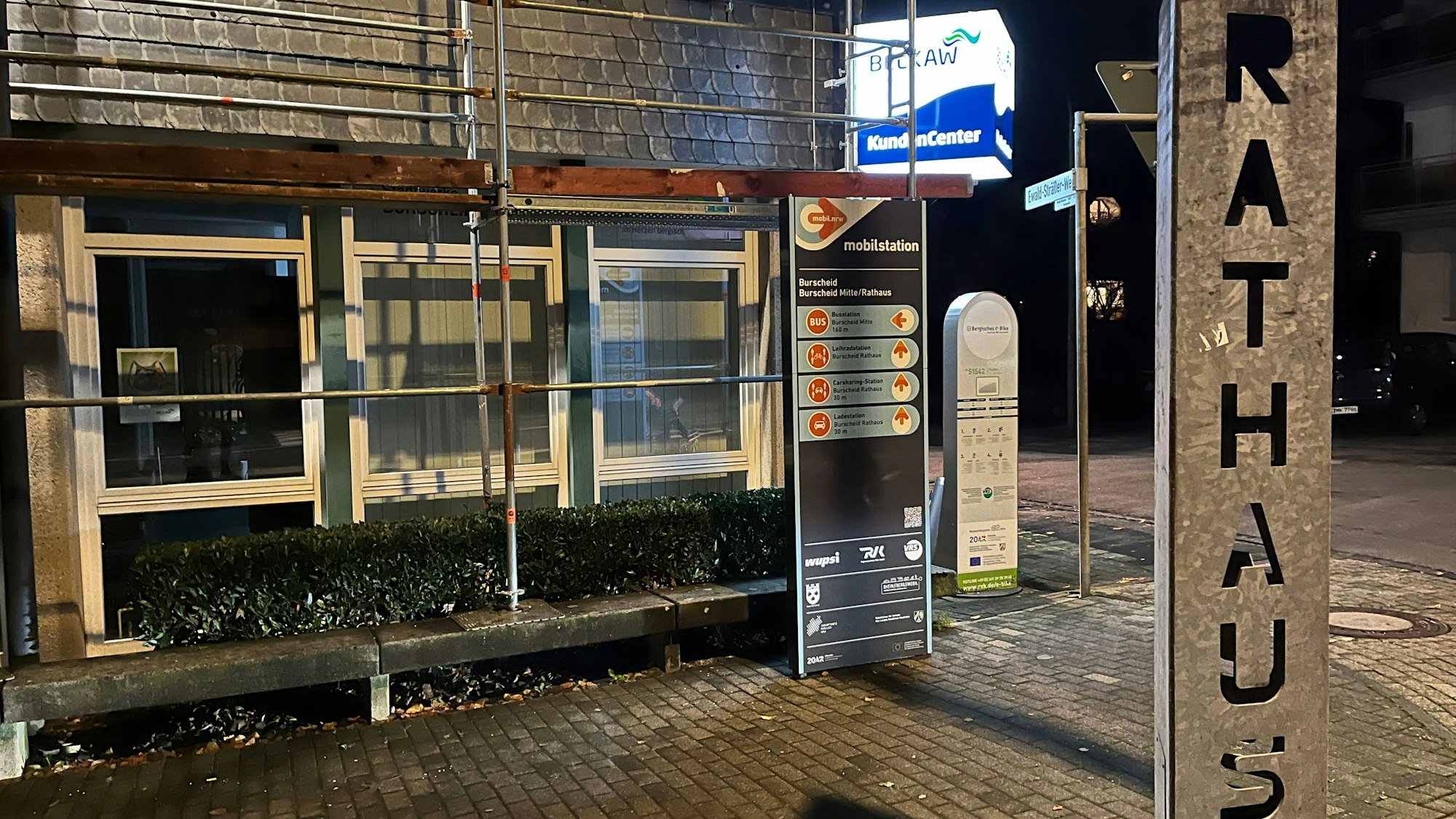 Detail des Burscheider Rathauses