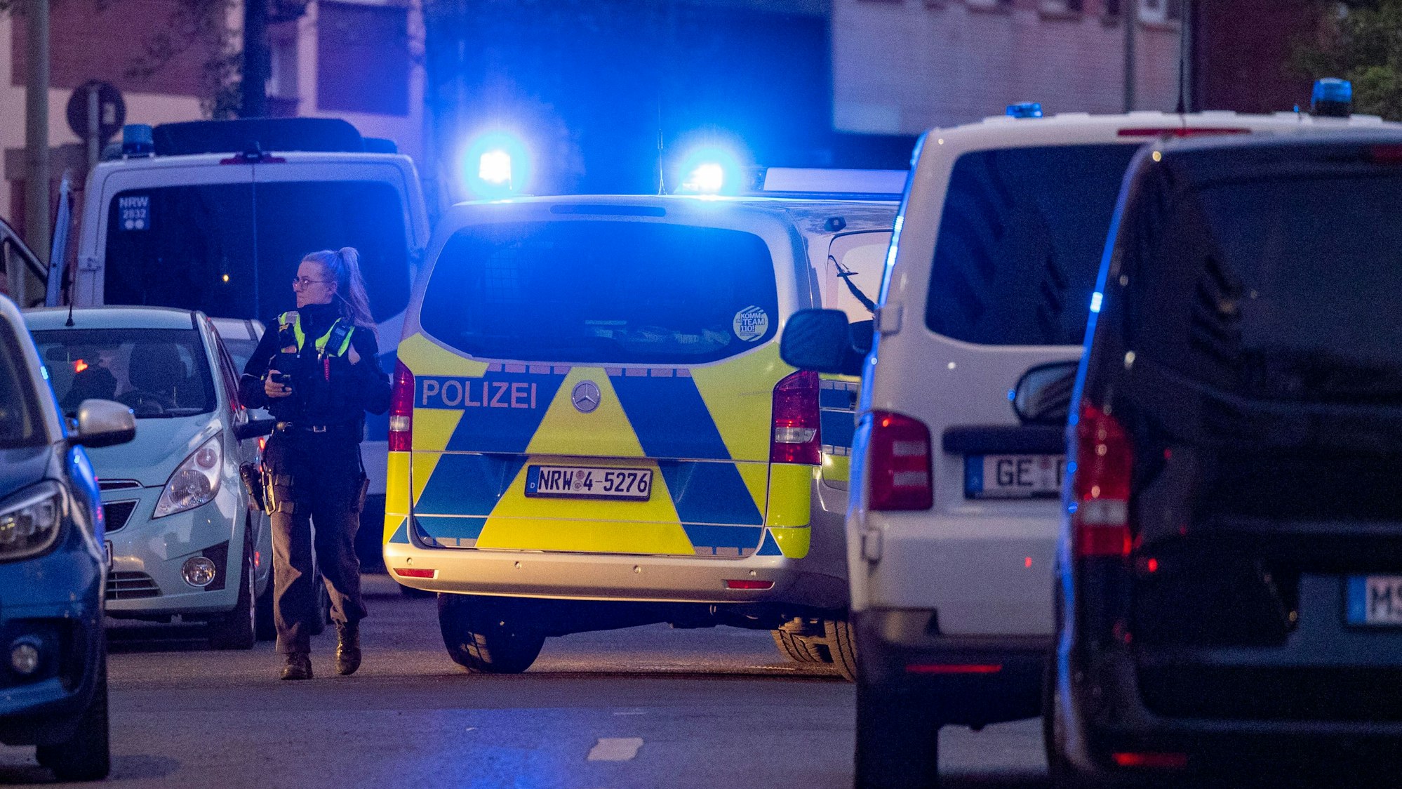 Eine mutmaßliche Taschendiebin wurde von der Polizei festgenommen (Symbolfoto).