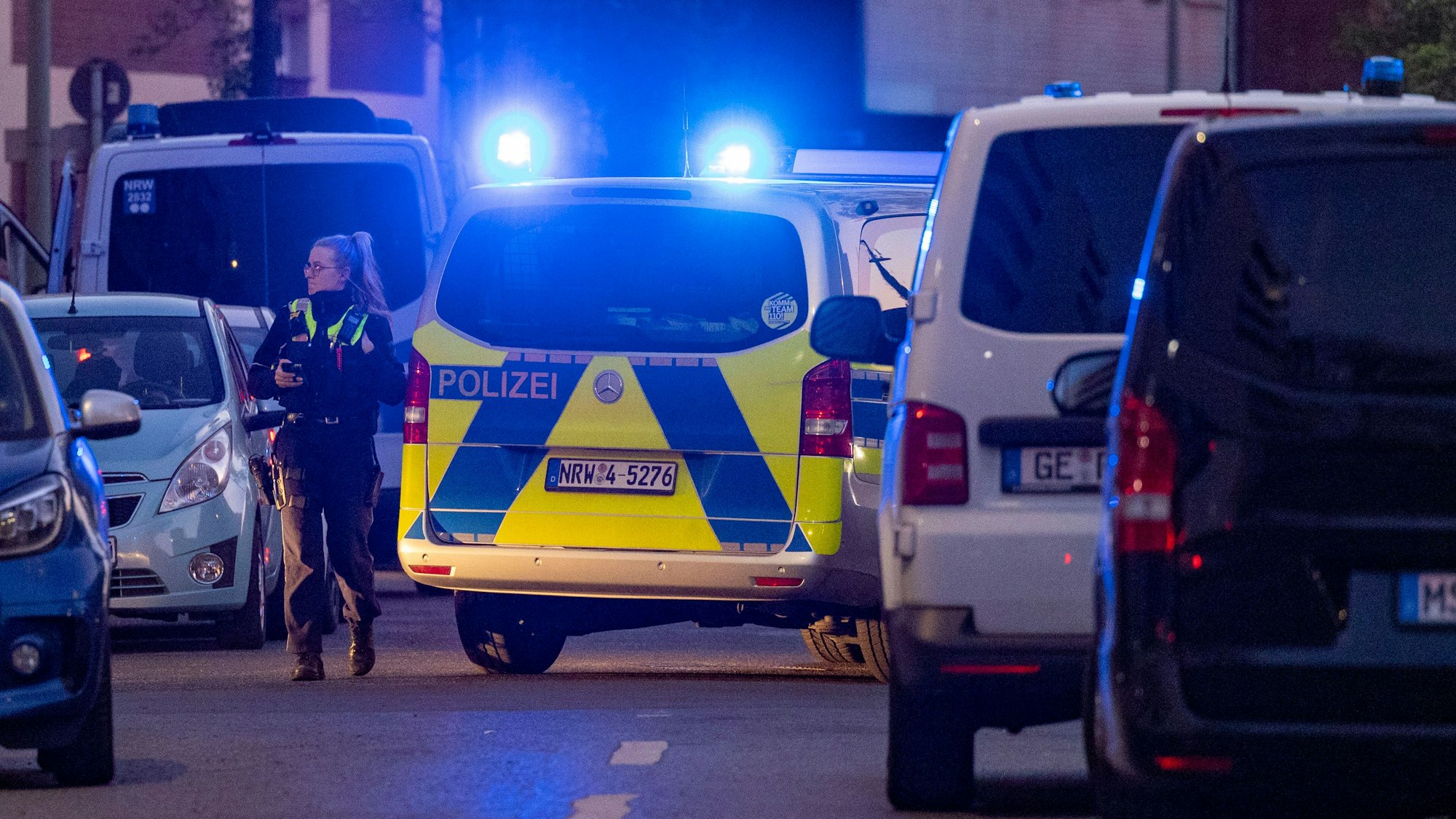Polizeieinsatz nach einem Tötungsdelikt in Sankt Augustin (Symbolfoto).