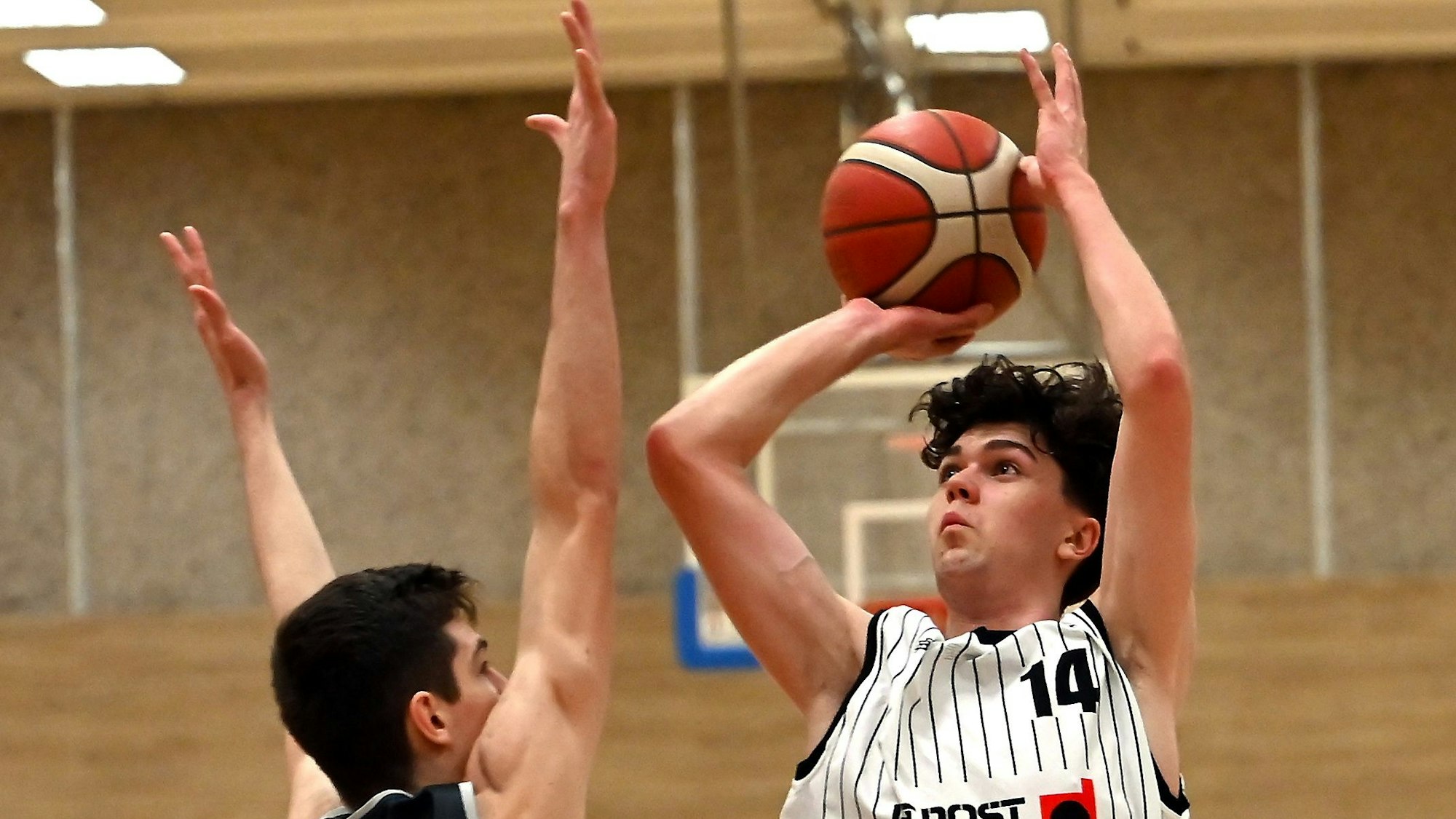 24.02.2024, Basketball-Leichlinger TV - Bonn 3
rechts: Yul Kühne (Leichlingen)
Foto: Uli Herhaus