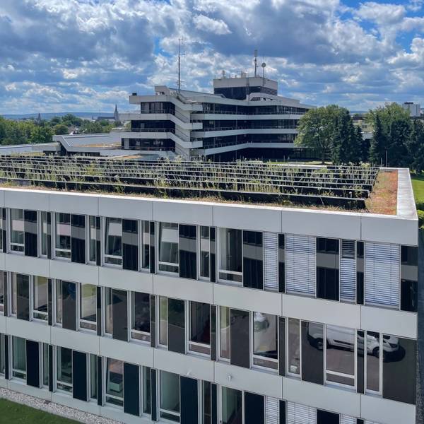 Das Bild zeigt das Kreishaus in Euskirchen.