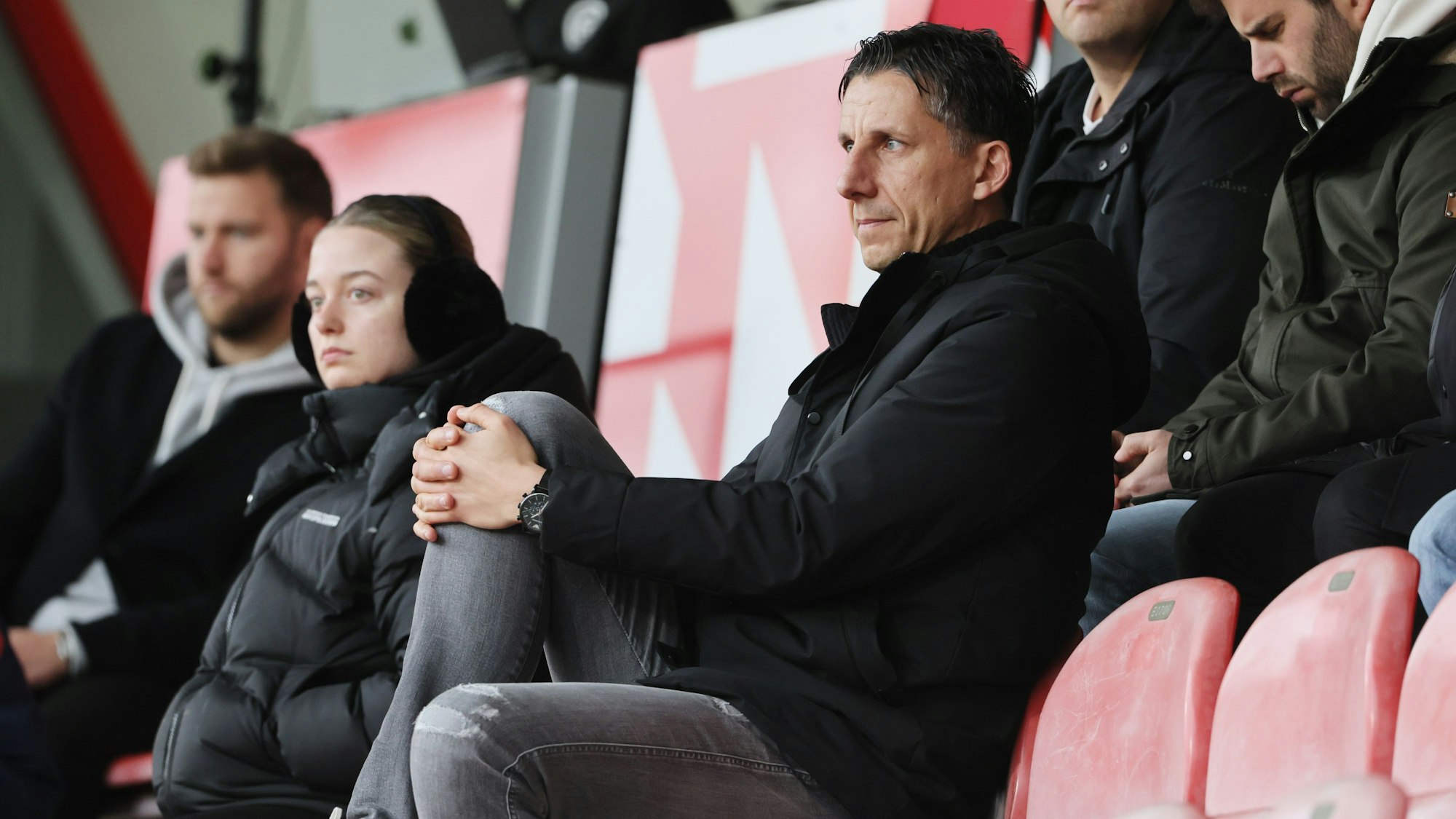 Christian Keller in der Länderspielpause beim Test des 1. FC Köln gegen den FC Groningen