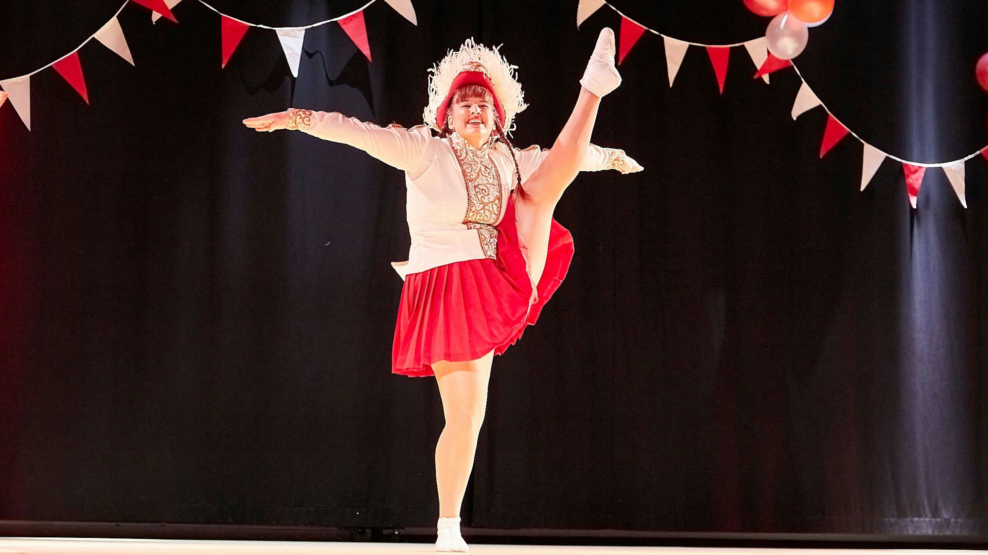 Ihren aktuellen Sessionstanz zeigte das Solomariechen Sarah Laux.