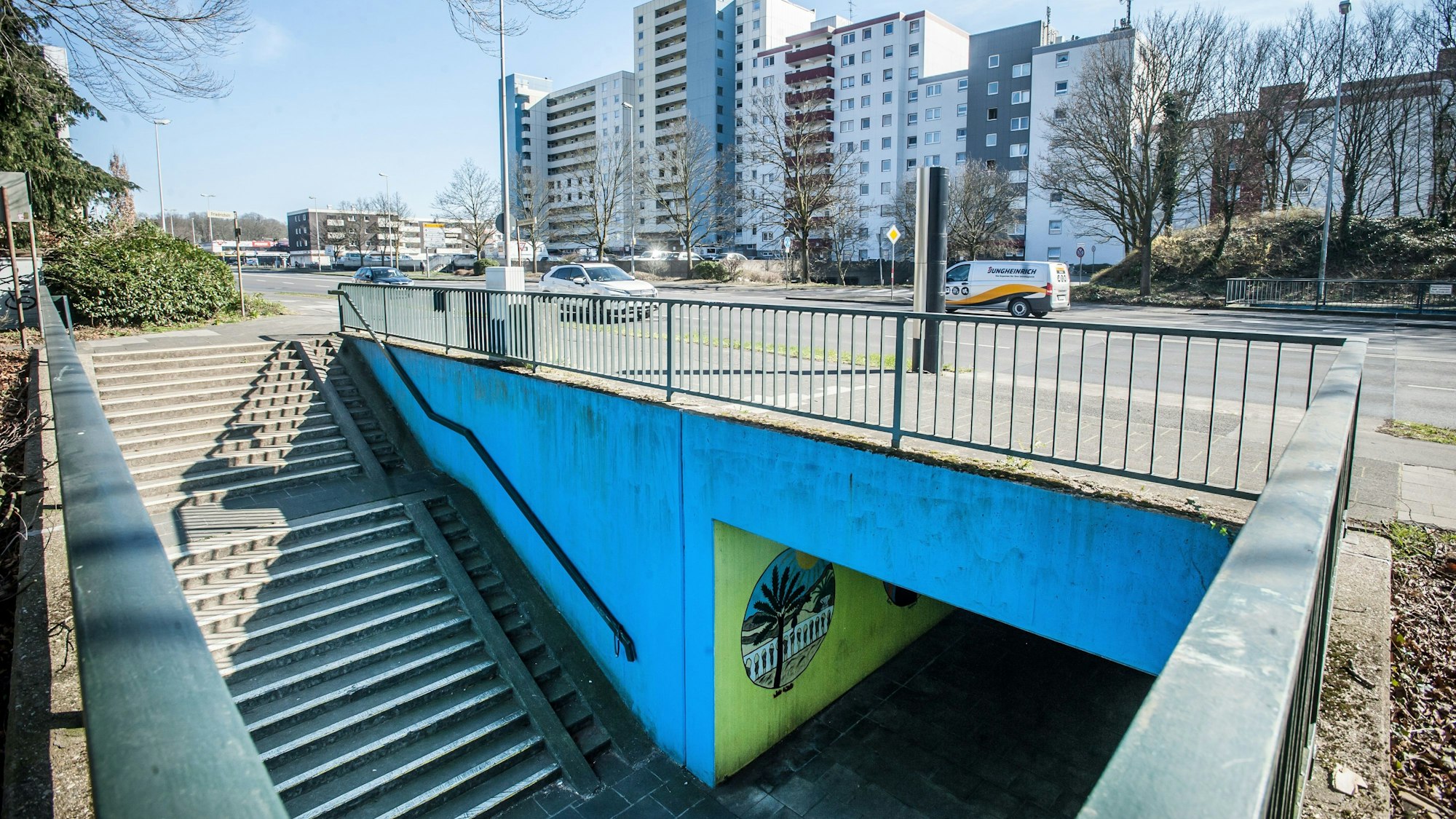 Die Unterführung an der Gustav-Heinemann-Straße