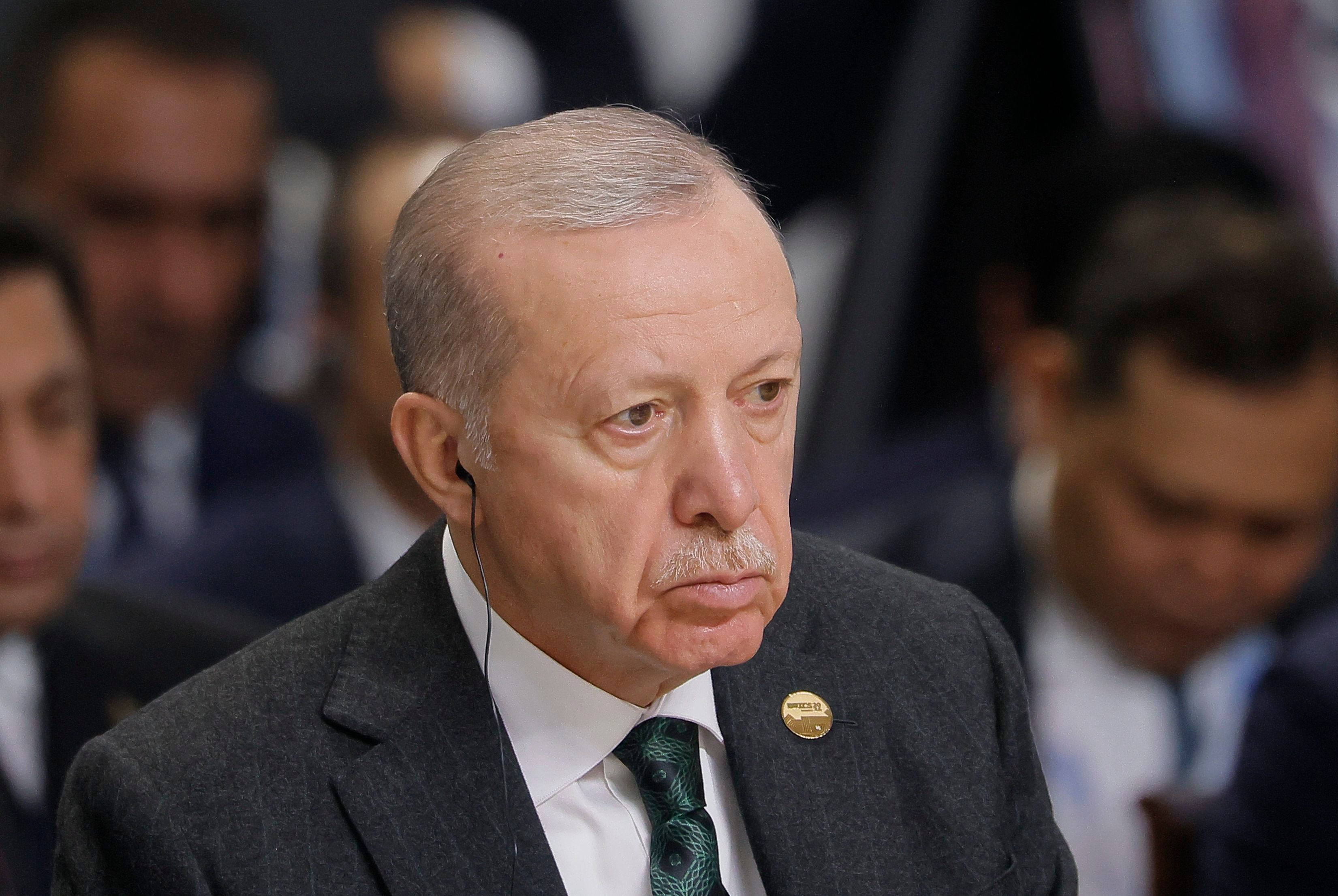 Recep Tayyip Erdogan nimmt an der Sitzung des Outreach/BRICS Plus-Formats auf dem BRICS-Gipfel teil.