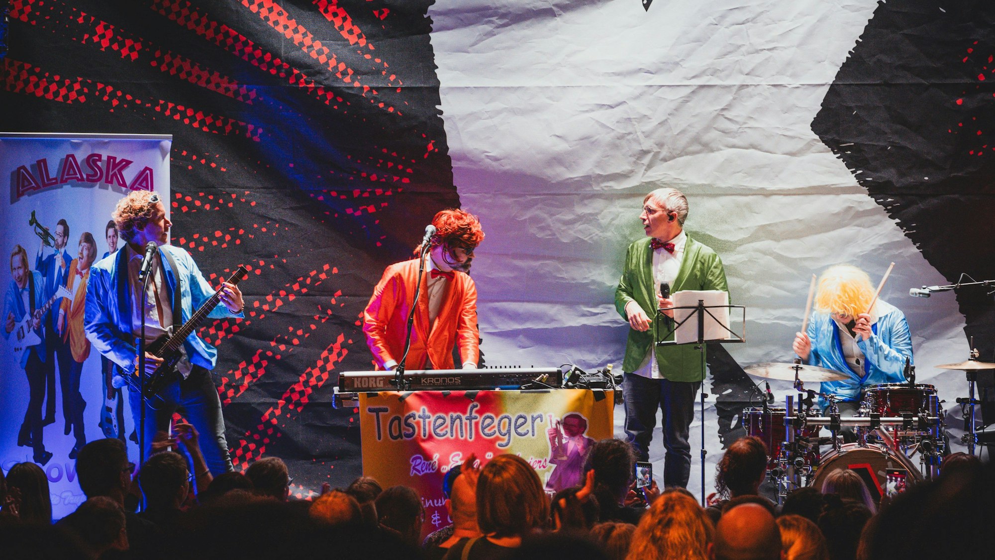 Auf dem Event sei die Alaska-Showband das musikalische Highlight, so die Veranstalter.