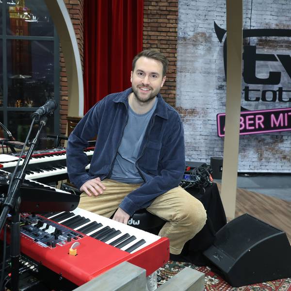 Jan Klinkenberg ist seit September musikalischer Leiter von TV Total und Dozent an der Hochschule für Musik und Tanz Köln