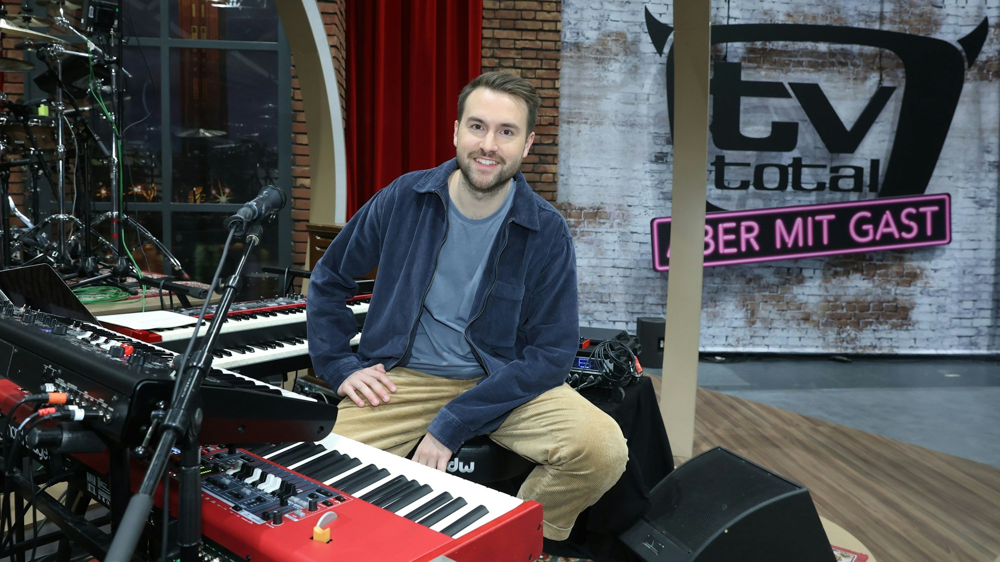 Jan Klinkenberg ist seit September musikalischer Leiter von TV Total und Dozent an der Hochschule für Musik und Tanz Köln