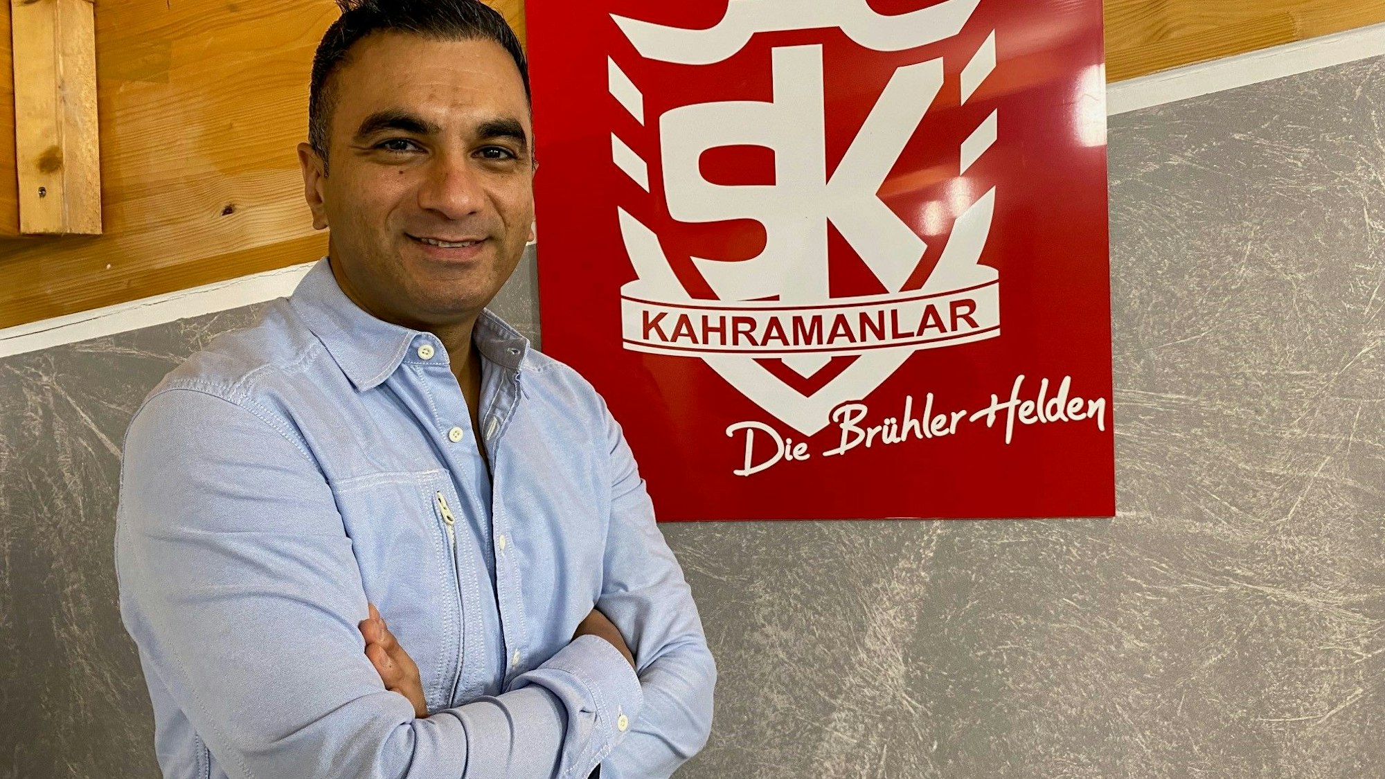 Zu sehen ist Fatih Türk.