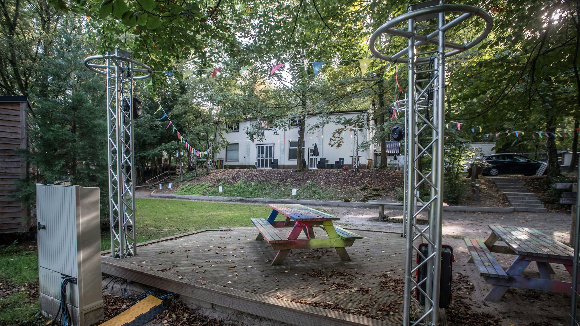 Das Gelände der Naturfreunde Am Block ist wieder in der Diskussion. Die Stadtverwaltung will auf dem Parkplatz Conatainer für Geflüchtete aufstellen.