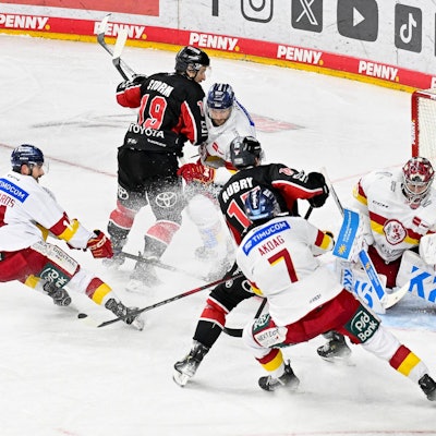 Die Kölner Haie lieferten gegen die Düsseldorfer EG ein starkes Spiel ab. Gegen Nürnberg soll es weiter aufwärts gehen.