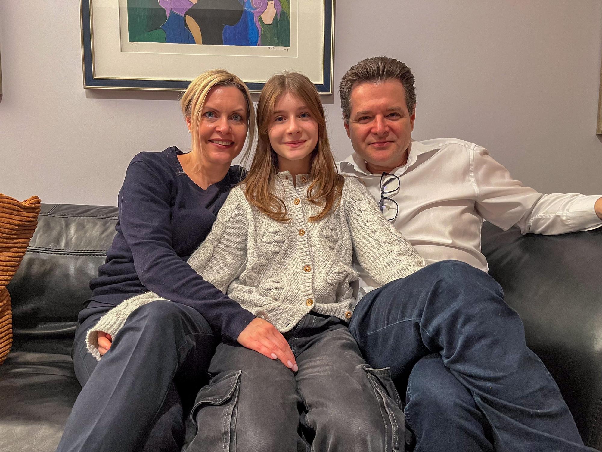 Julia Kovacs mit ihren Eltern Andrei Kovacs und Brigitte Bruns