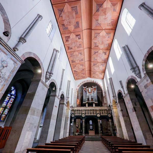 Innenraum der Kirche St. Maria im Kapitol in Köln