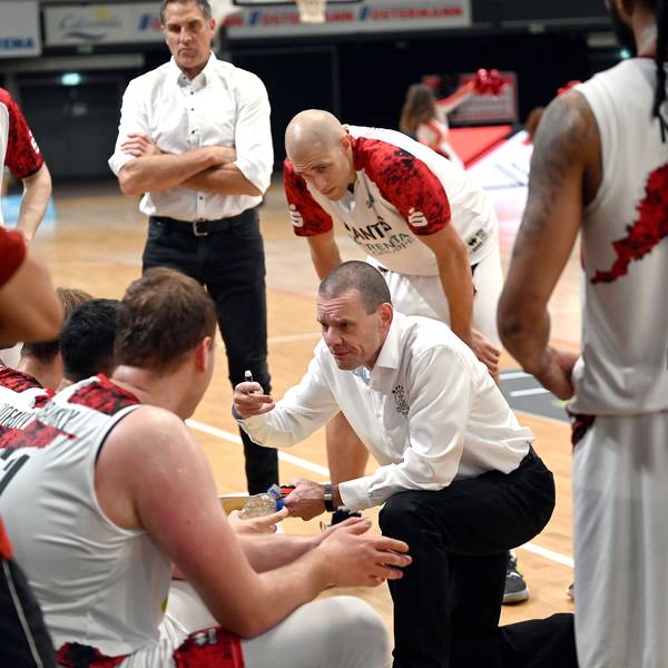 27.10.2024 Basketball-Bayer Giants Leverkusen -Sixers
TR: Michael Koch (Bayer9
Foto: Uli Herhaus