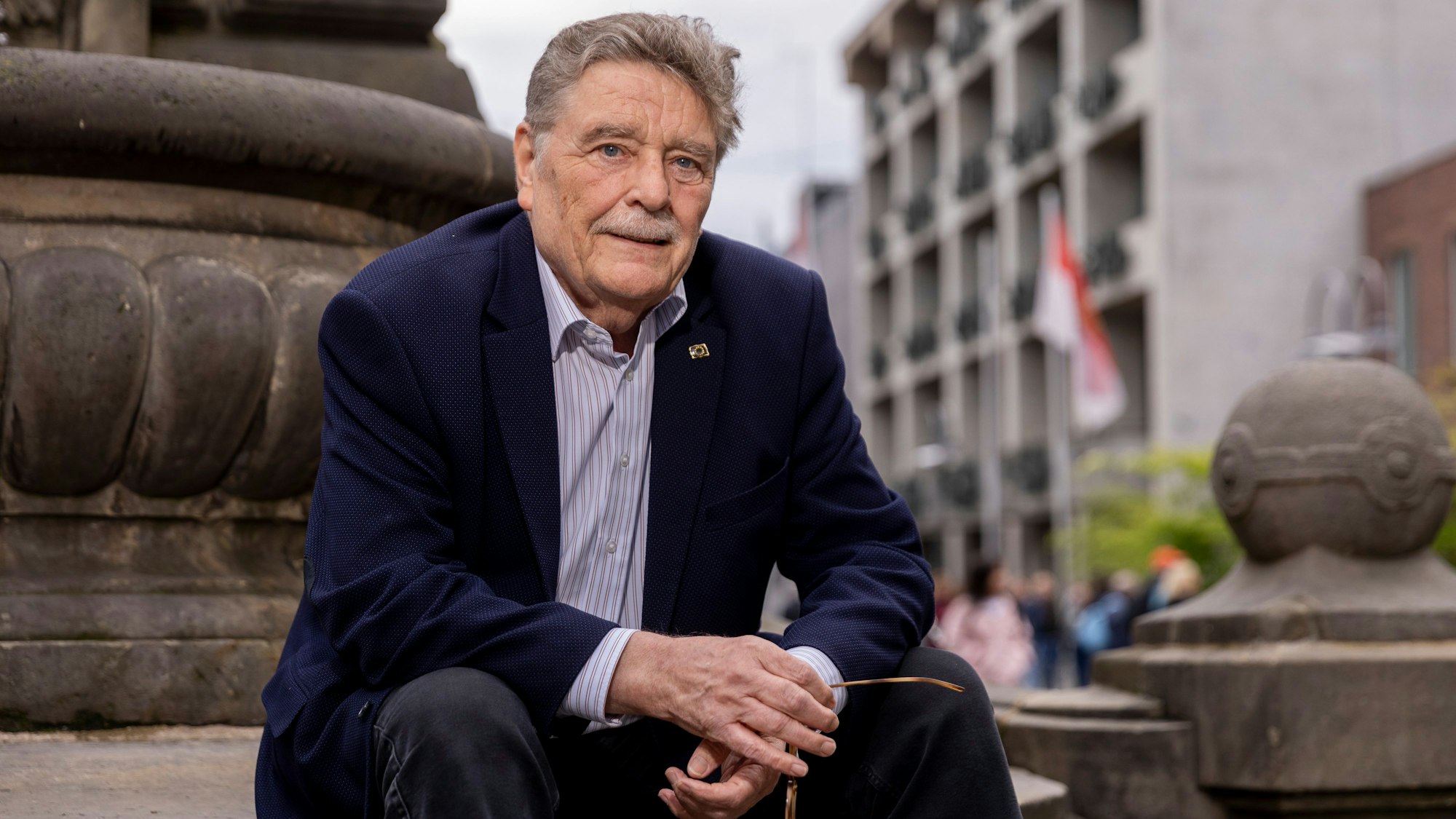 früherer Oberbürgermeister von Köln Fritz Schramma