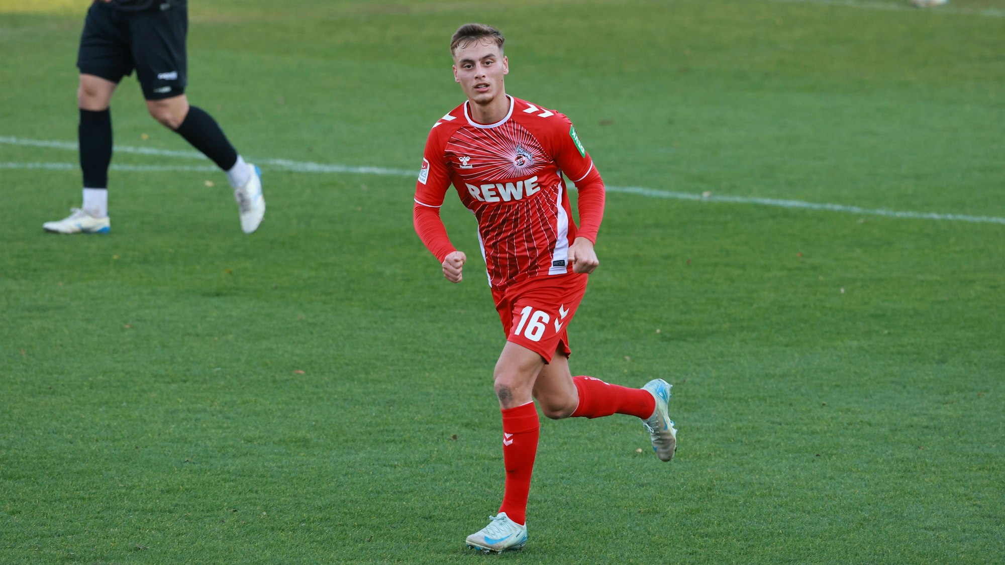 Überzeugte im Test gegen Alemannia Aachen einmal mehr mit seinen Dribblings: FC-Offensivspieler Marvin Obuz