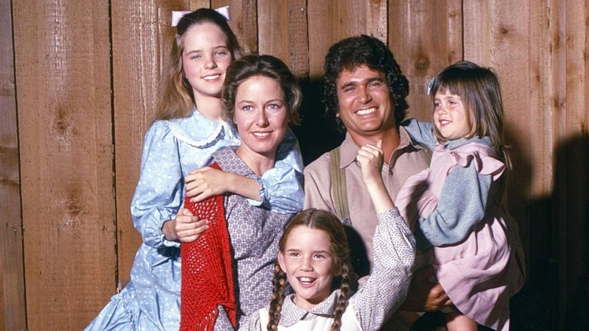 Melissa Sue Anderson, Karen Grassle, Melissa Gilbert, Michael Landon, Lindsay bzw. Sidney Greenbush in der Serie „Unsere kleine Farm“.
