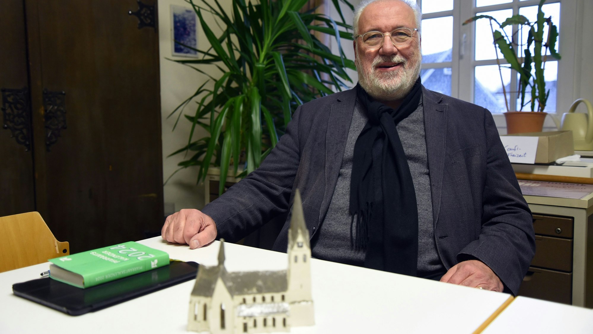 Uwe Selbach trat am ersten Advent 1995 seinen Dienst in Oberberg an. Und am ersten Advent wird er nun auch in Gummersbach verabschiedet.