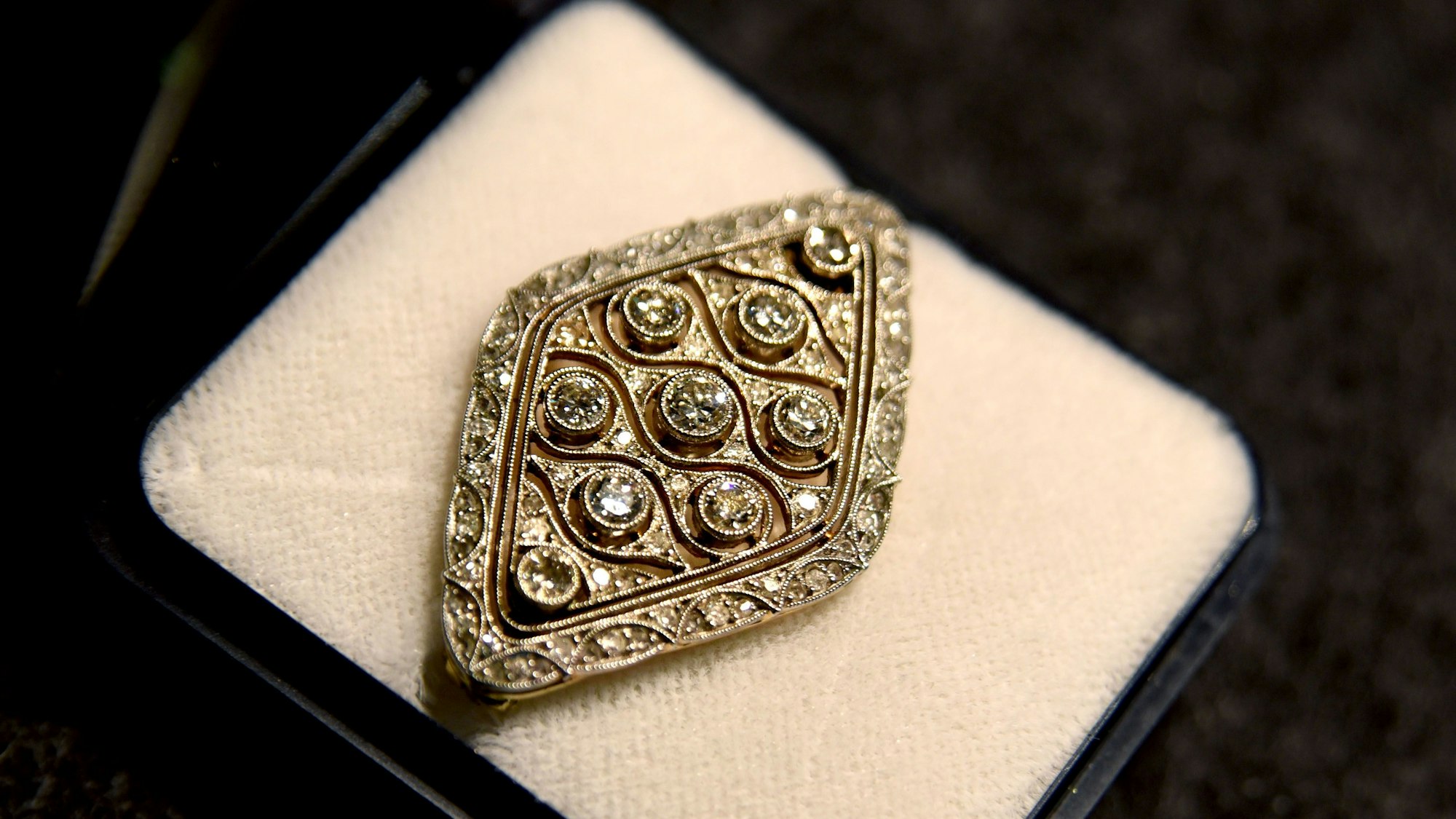 Das Fundbüro versteigert Fundsachen.