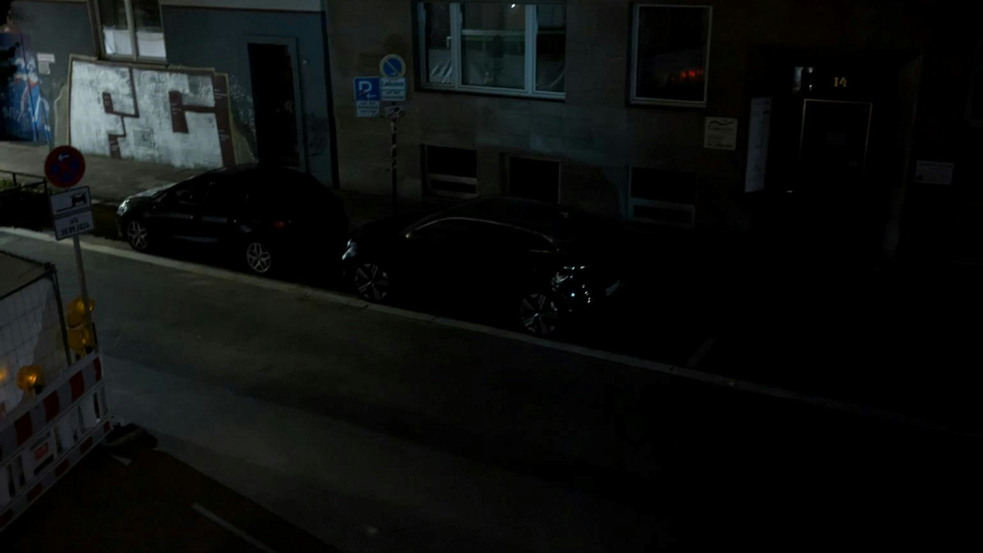 Die Antwerpener Straße bei Nacht.