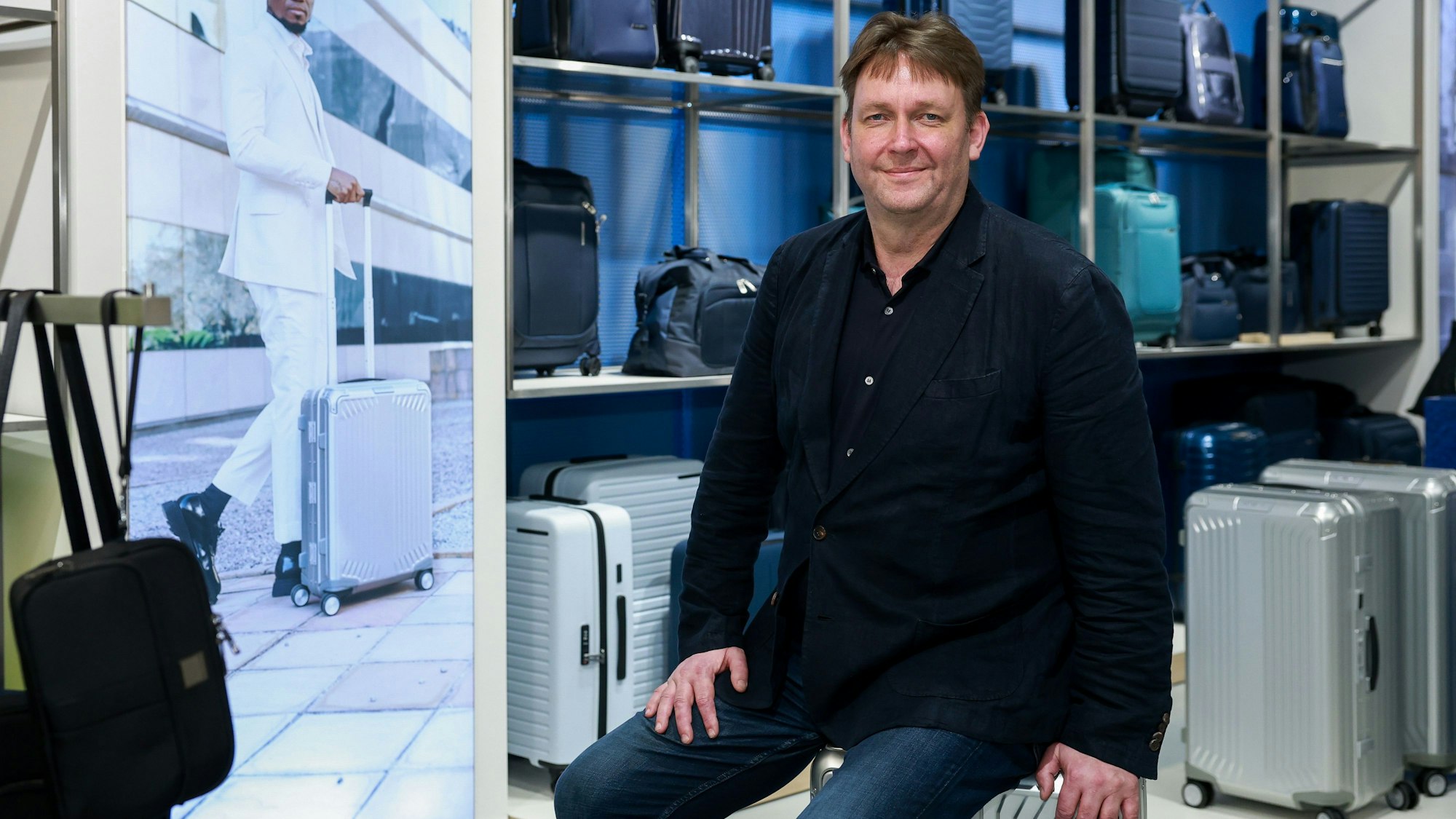 26.11.2024, Köln: Samsonite eröffnet neues Ladengeschäft auf der Ehrenstraße.
Im Bild Dirk Schmidinger.
General Manager Deutschland.
copyright Michael Bause