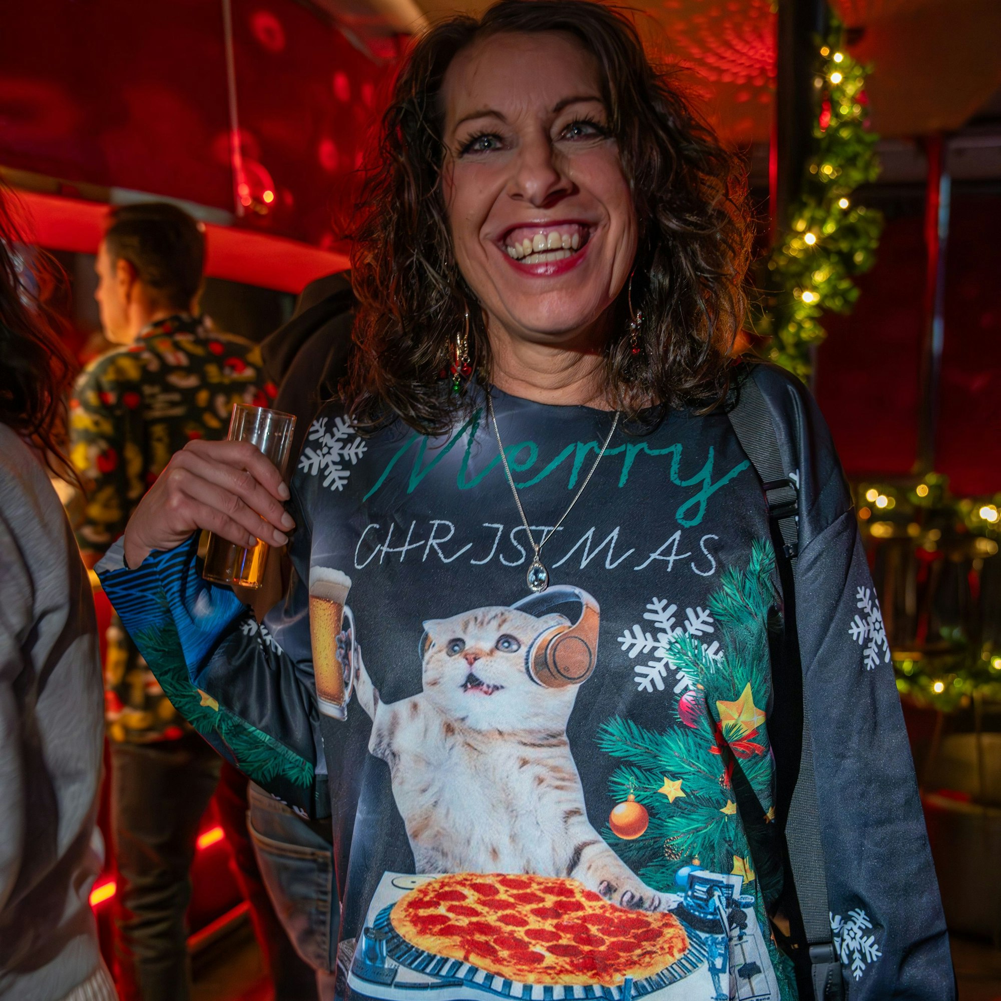 Für Jeanette ist dieses Exemplar der erste hässliche Weihnachtspulli.