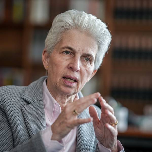 Marie-Agnes Strack-Zimmermann spricht in einem Interview mit Journalisten der Deutschen Presse-Agentur.