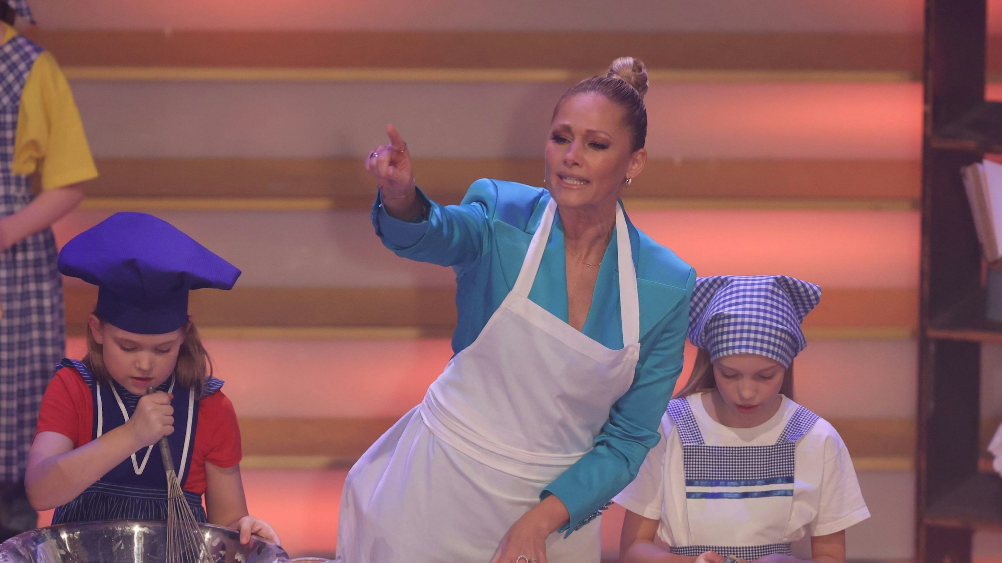 Helene Fischer mit Kindern beim „Adventsfest der 100.000 Lichter“ in Suhl.