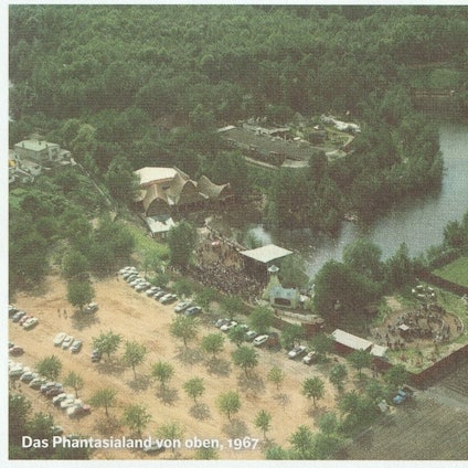 Historisches Foto vom Phantasialand von oben im Jahr der Eröffnung 1967.