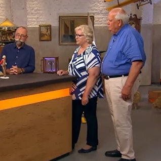 Antonius König (v.r.) mit Angelika Rehmhaus bei der „Bares für Rares“-Expertise mit Horst Lichter und Colmar Schulte-Goltz.