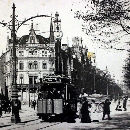 Das Haus an der Ecke Hohenzollernring/ Limburger Straße im Jahr 1903.