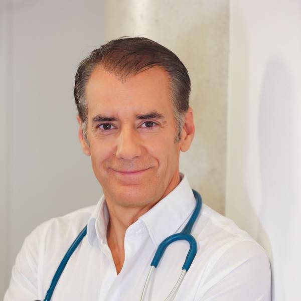 Der Kölner Arzt Dr. Thomas Kurscheid hat schon viele Menschen mit Adipositas betreut.